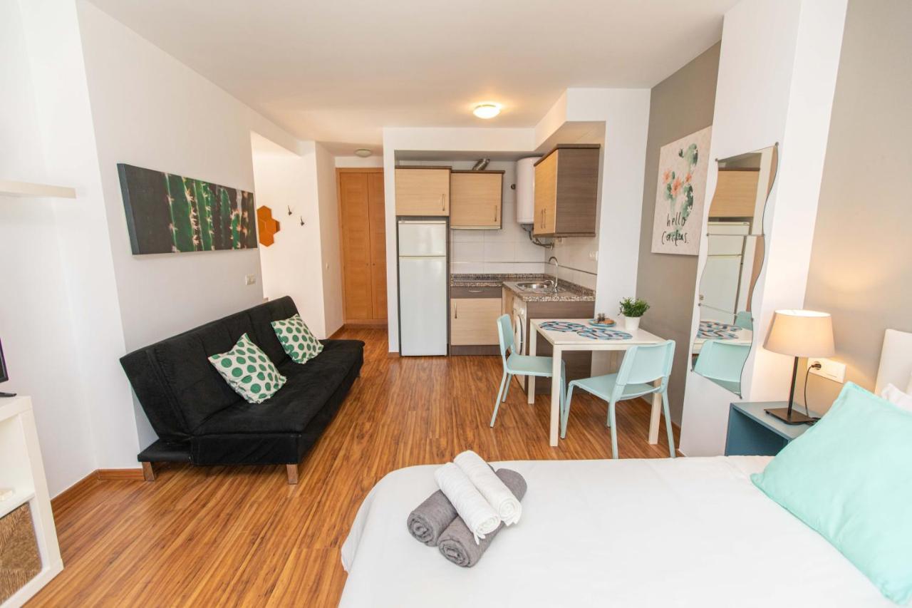 House By The Sea Apartment มาลากา ภายนอก รูปภาพ